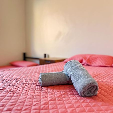 Apartamento Na Praia Do Forte - Poucos Passos Do Mar 카보프리우 외부 사진